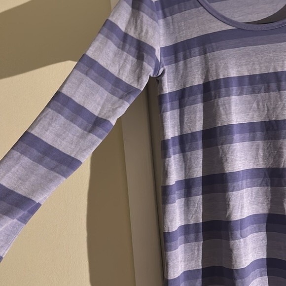 NWT Lynnae Purple Striped Long Sleeve Top Size S - Picture 5 of 6